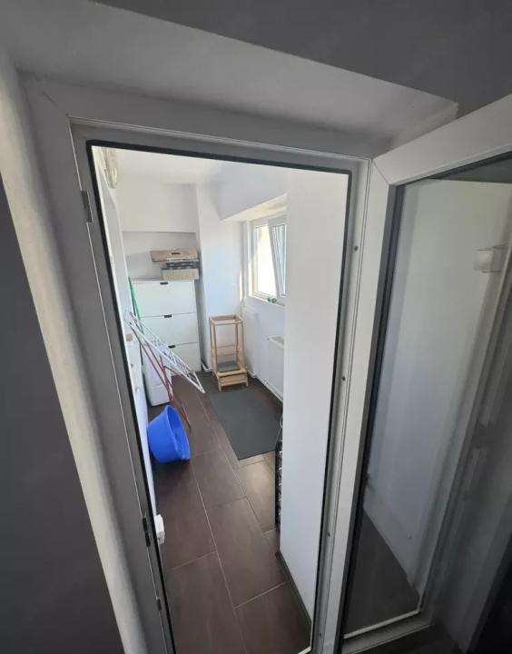 Apartament 3 camere de inchiriat Piata Muncii 350m loc de parcare