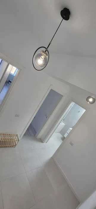 apartament de inchiriat cu 2 camere  in zona Morarilor 