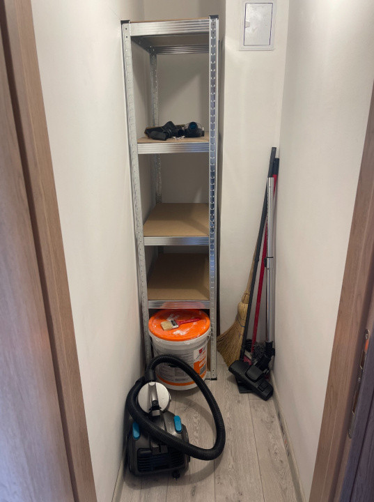 de inchiriat apartament semidecomandat cu 3 camere  in Dorobanti 