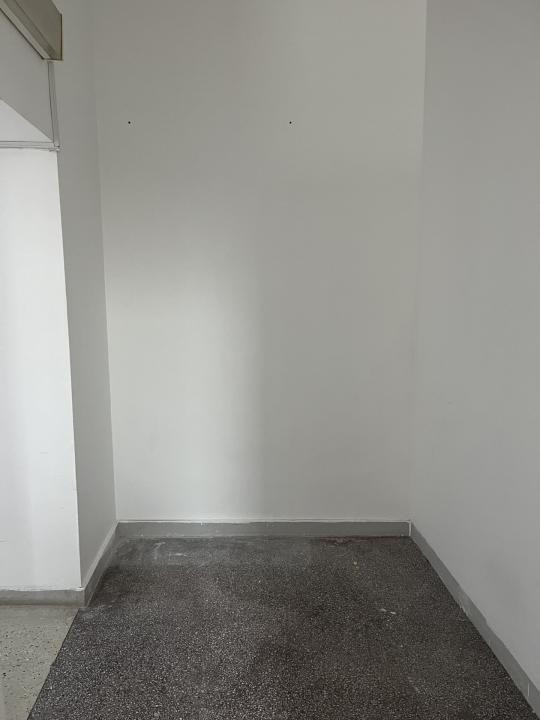 Spatiu comercial 60 mp, parter, stradal, vad intens, metrou, zona P-ta Muncii