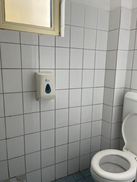 Spatiu comercial 60 mp, parter, stradal, vad intens, metrou, zona P-ta Muncii