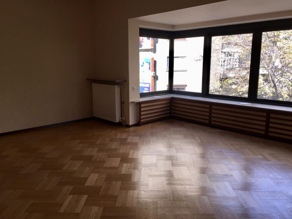 Apartament 5 Camere | 221 mp Utili | Ideal Birouri | Ultracentral | Lascăr Catar