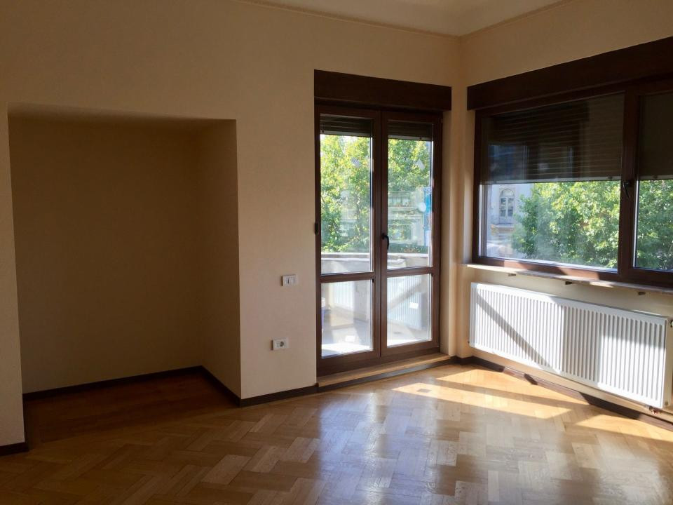 Apartament 5 Camere | 221 mp Utili | Ideal Birouri | Ultracentral | Lascăr Catar