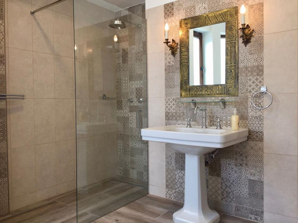 Apartament 5 Camere | 221 mp Utili | Ideal Birouri | Ultracentral | Lascăr Catar