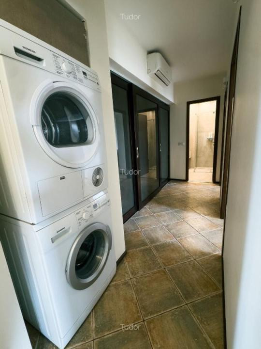 Închiriere apartament 3 camere, renovat recent, zona Unirii