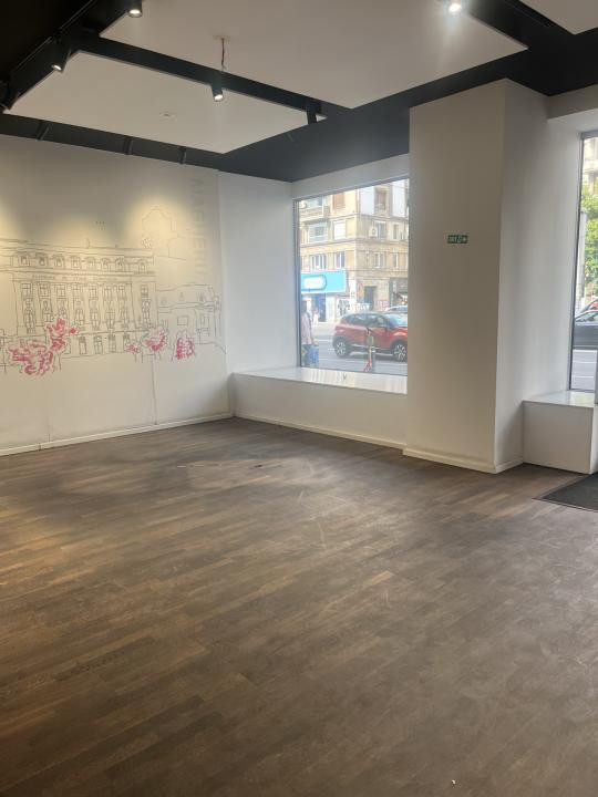 Spatiu comercial 144 mp, parter, stradal, vad, metrou, Horeca, zona P-ta Romana