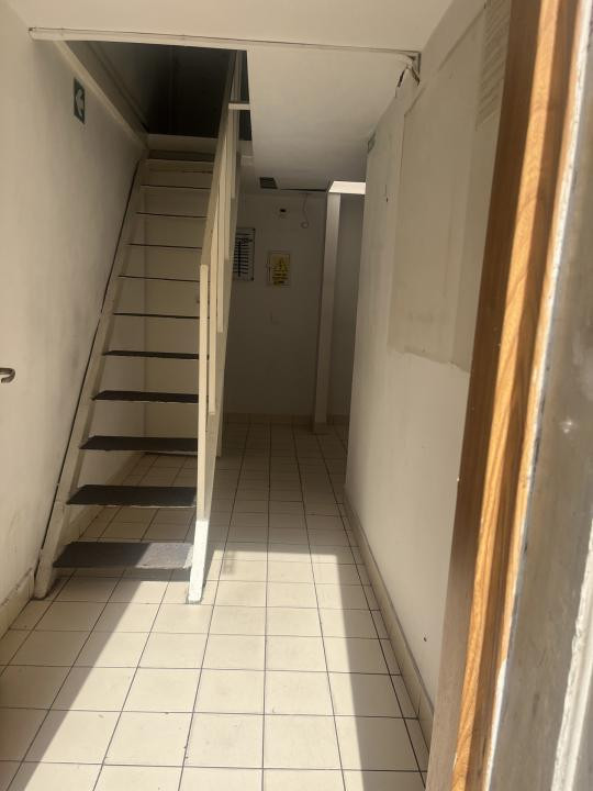 Spatiu comercial 144 mp, parter, stradal, vad, metrou, Horeca, zona P-ta Romana