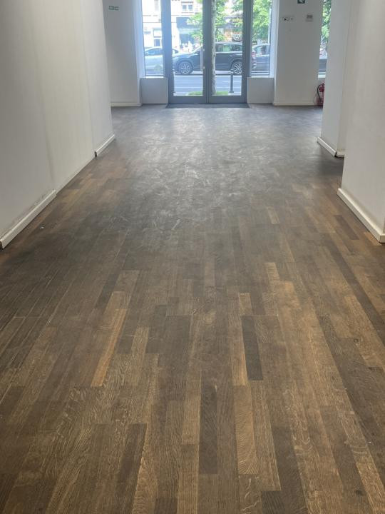 Spatiu comercial 144 mp, parter, stradal, vad, metrou, Horeca, zona P-ta Romana