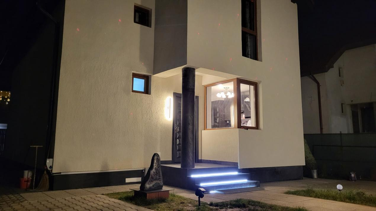 Vilă 4 camere de închiriat | Cartier Henri Coandă