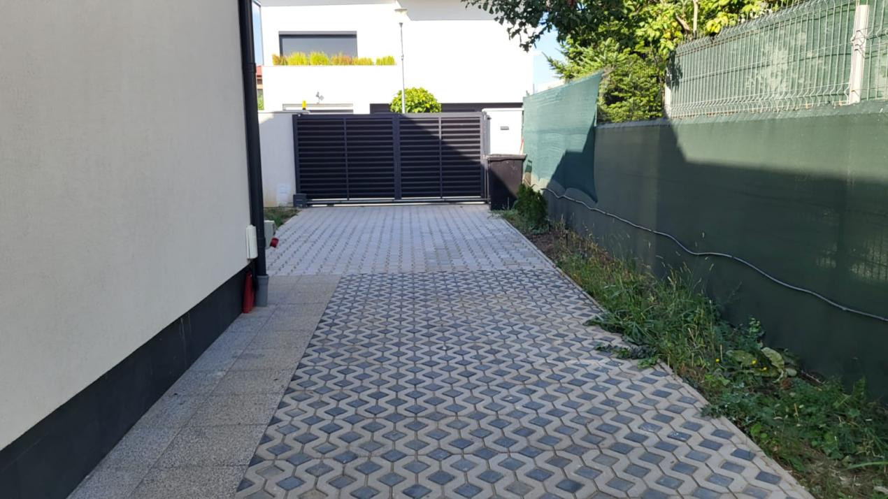 Vilă 4 camere de închiriat | Cartier Henri Coandă