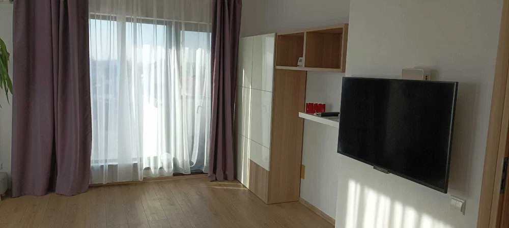 Inchiriere | 2 camere decomandat, balcon 10 mp, acces rapid metrou Jiului
