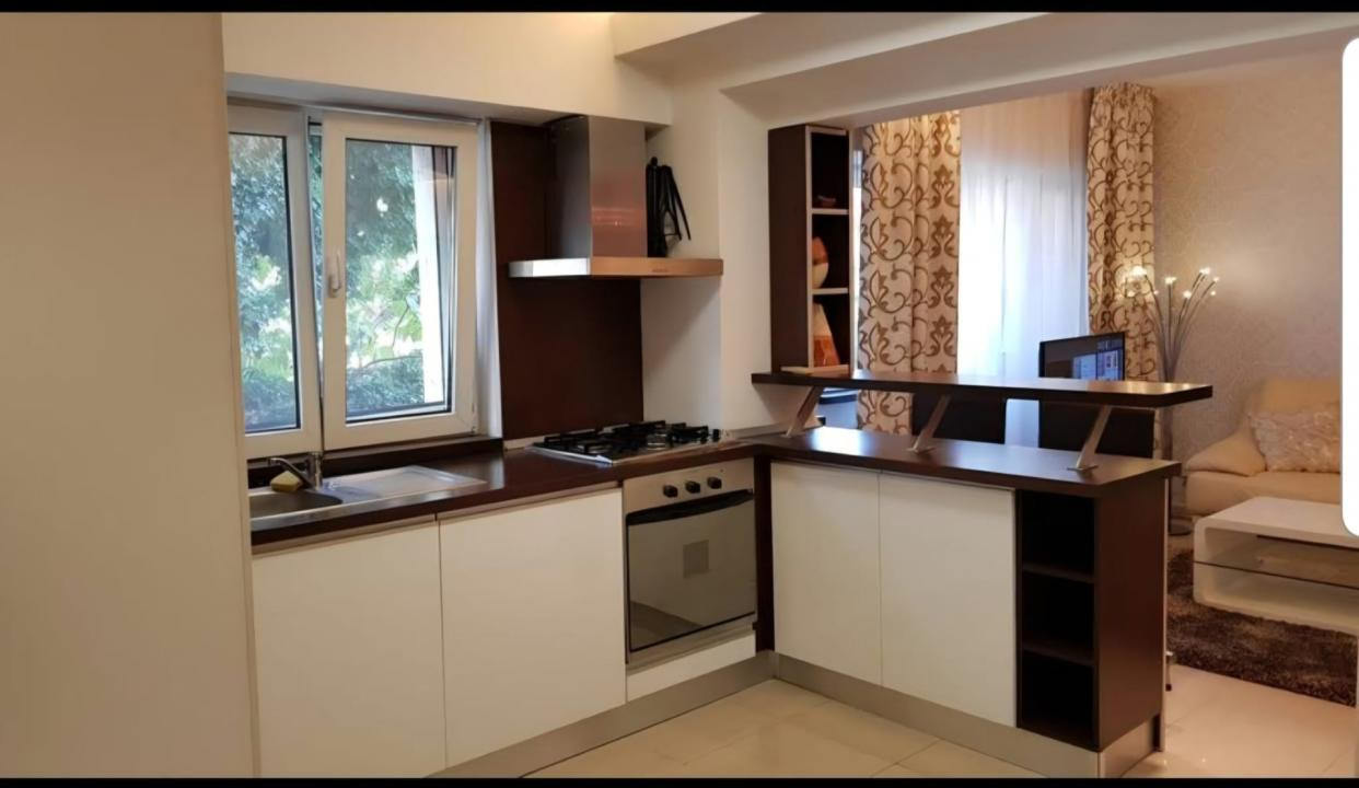 apartament de inchiriat cu 2 camere in zona Dorobanti