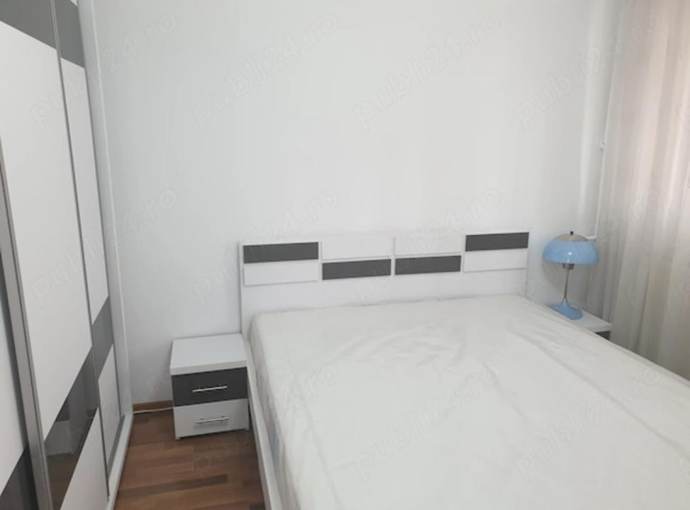 apartament decomandat de inchiriat cu 2 camere  in Cantemir 