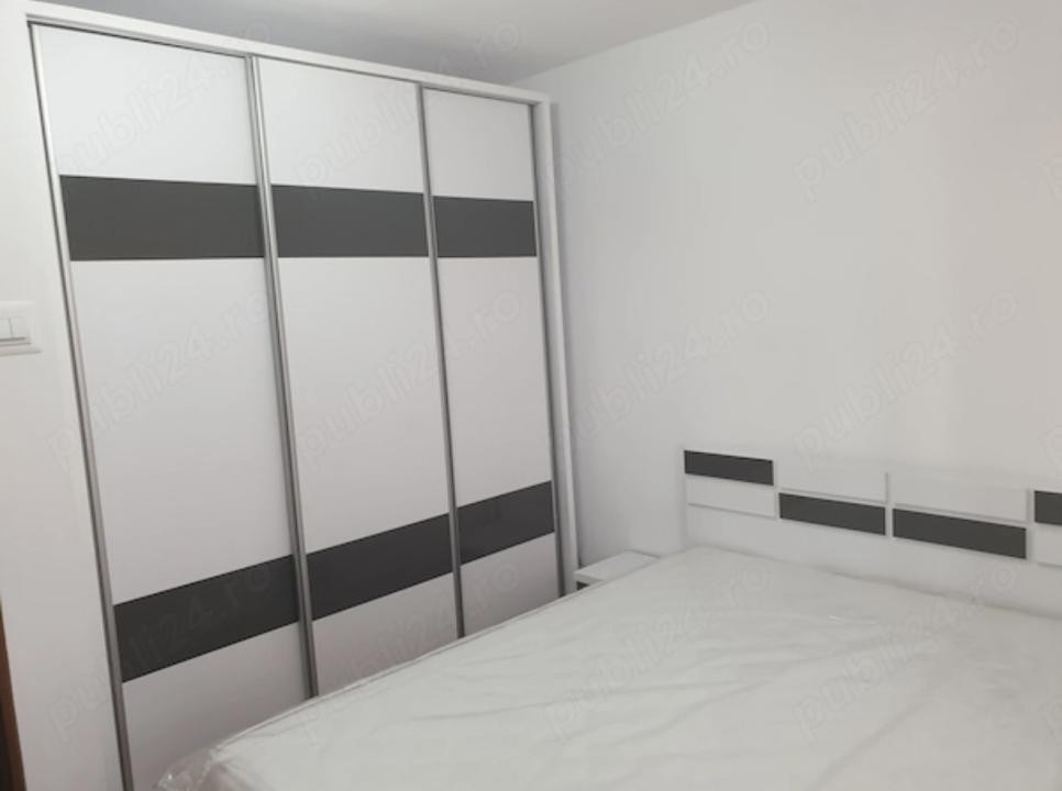 apartament decomandat de inchiriat cu 2 camere  in Cantemir 