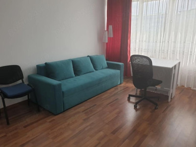 apartament decomandat de inchiriat cu 2 camere  in Cantemir 