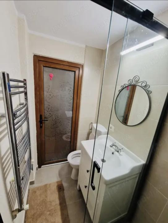 apartament decomandat de inchiriat cu 2 camere  in P-ta Amzei 