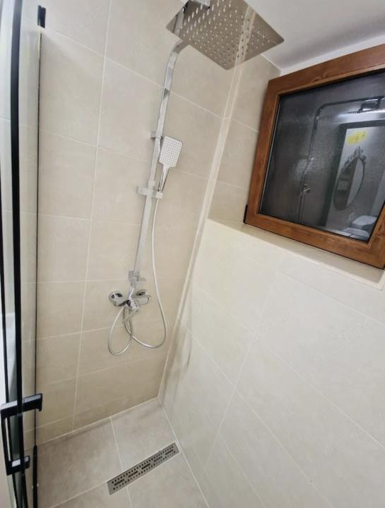 apartament decomandat de inchiriat cu 2 camere  in P-ta Amzei 