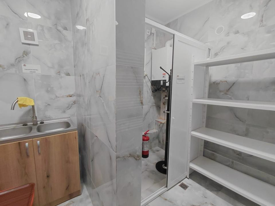 Spatiu comercial tip casa Piata Sudului