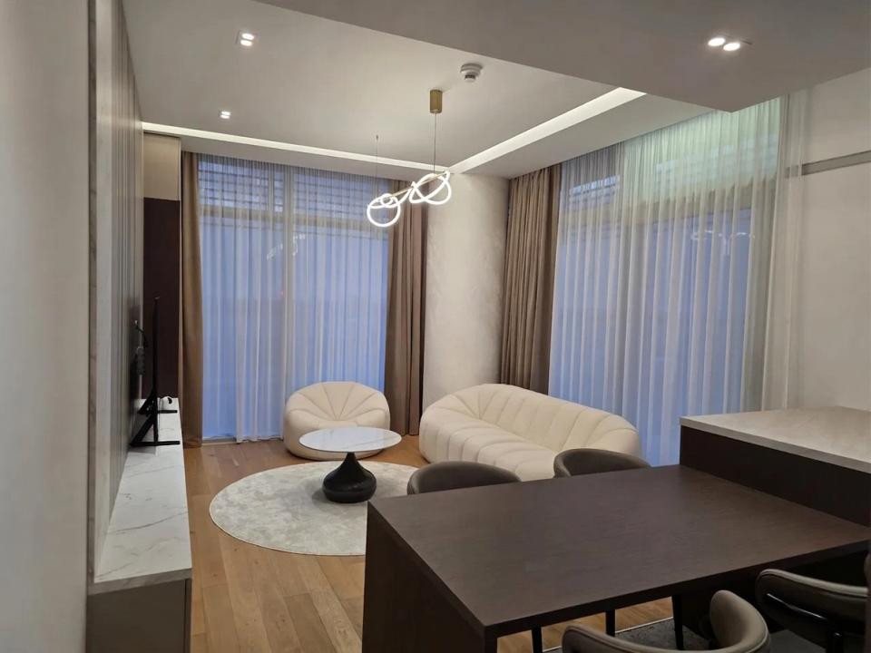 Apartament 3 camere Up-Site Floreasca | Turnul 1, Etaj 14 | Prima închiriere 