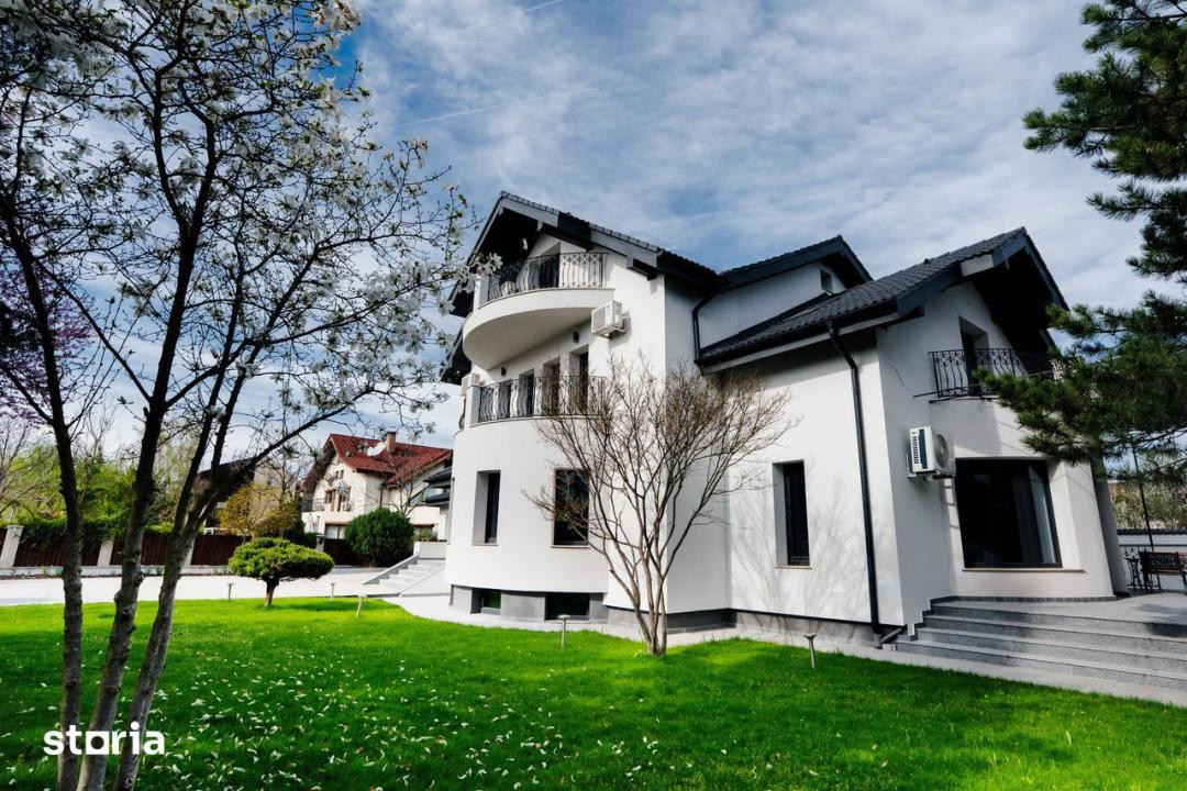 Vilă individuală 7 camere | Pipera | Teren 1.000 mp | Garaj dublu