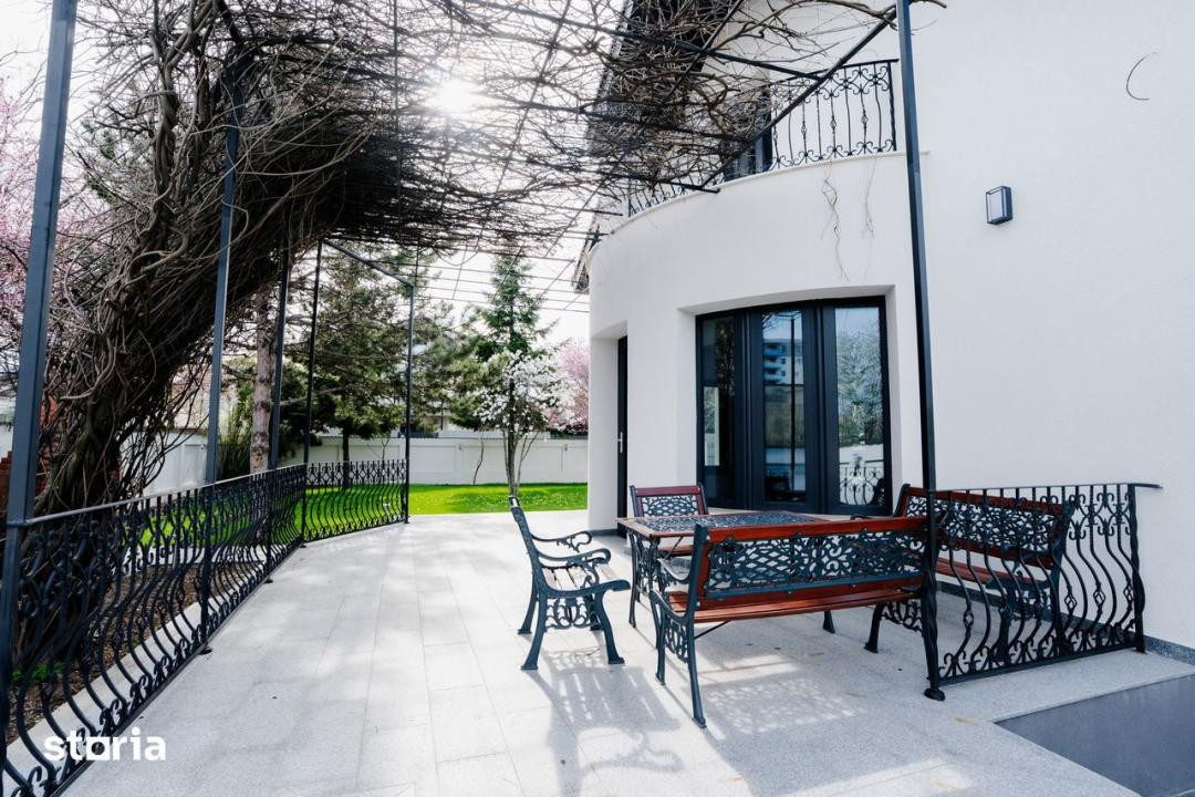 Vilă individuală 7 camere | Pipera | Teren 1.000 mp | Garaj dublu