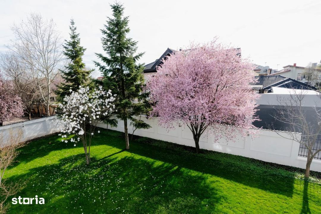 Vilă individuală 7 camere | Pipera | Teren 1.000 mp | Garaj dublu