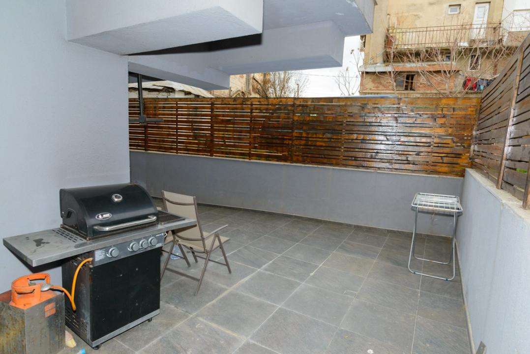 Apartament decomandat de inchiriat cu 2 camere in P-ta Alba Iulia 