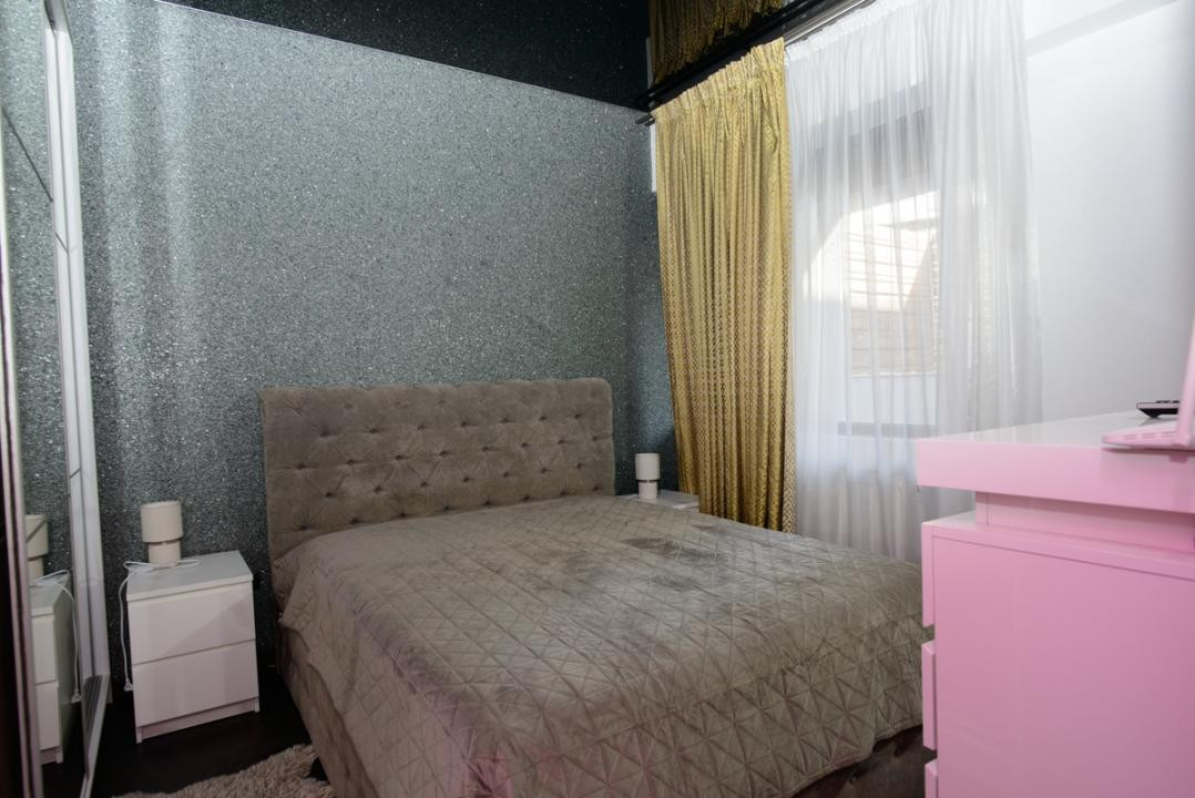 Apartament decomandat de inchiriat cu 2 camere in P-ta Alba Iulia 