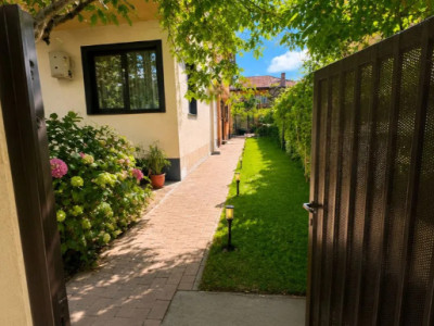 Inchiriere apartamet 2 camere - zona 1 mai - Domenii