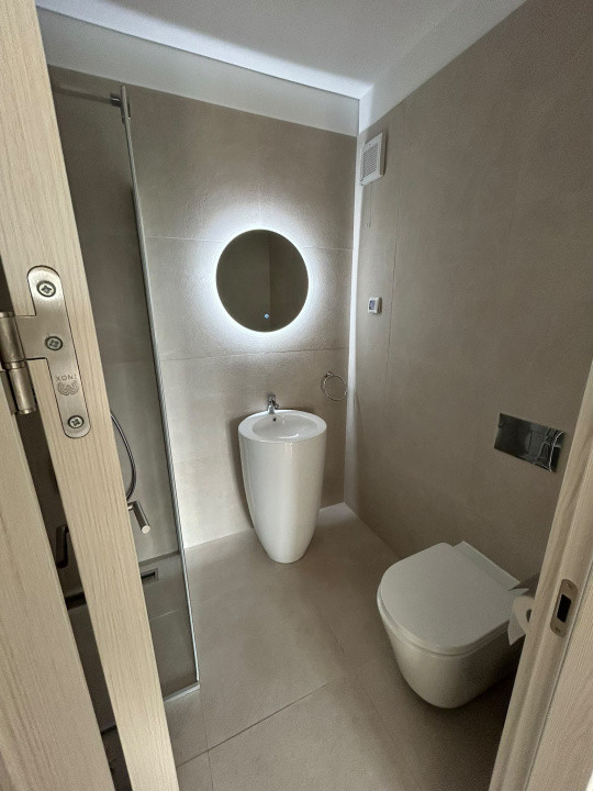 Apartament 3 camere amplasat in zona Expozitiei-Piata presei    Herastrau