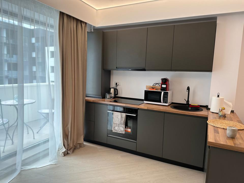 Apartament modern cu 2 camere de inchiriat in complexul Cortina North