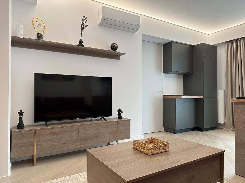 Apartament modern cu 2 camere de inchiriat in complexul Cortina North