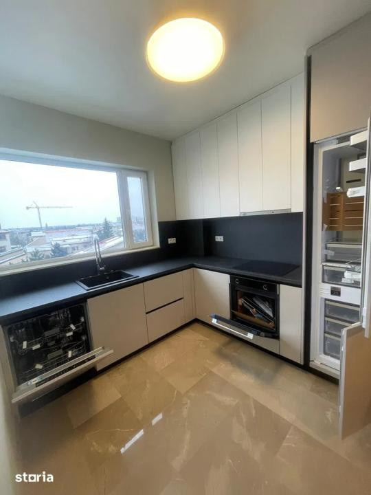 Apartament lux cu 3 camere de  inchiriat
