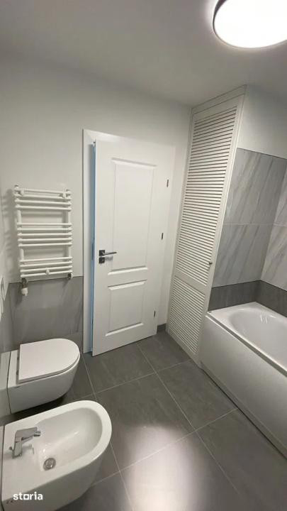 Apartament lux cu 3 camere de  inchiriat