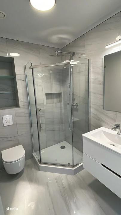 Apartament lux cu 3 camere de  inchiriat