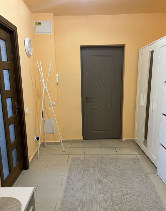 de inchiriat apartament semidecomandat cu 2 camere  in Timpuri Noi 