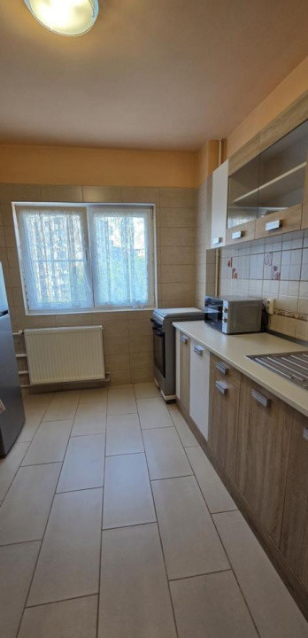 de inchiriat apartament semidecomandat cu 2 camere  in Timpuri Noi 