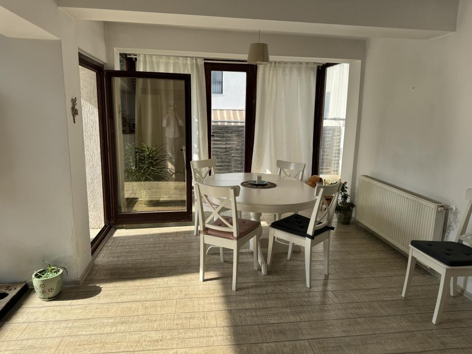 Vila de vanzare P+2, Pipera- Iancu Nicolae