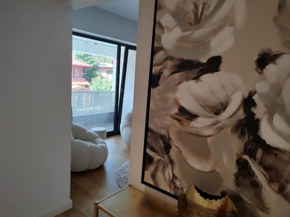 Apartament de inchiriat cu 2 camere in Herastrau Parkview