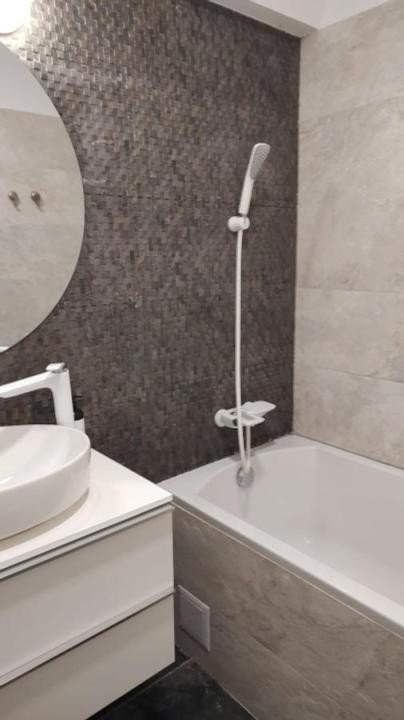 Apartament de inchiriat cu 2 camere in Herastrau Parkview