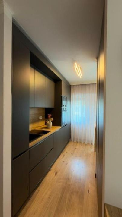 2 camere Belvedere Residence, 2 bai, parcare subterana, etaj 8