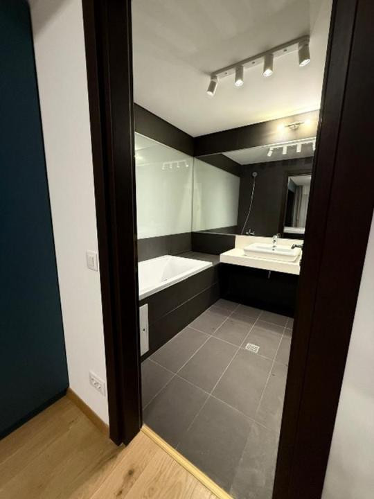 2 camere Upground | 65 mp, 2 băi, parcare subterană inclusă