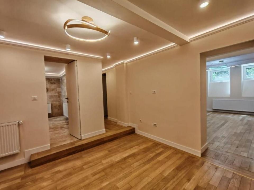 Spatiu de inchiriat cu 5 camere -Dorobanti - ultracentral