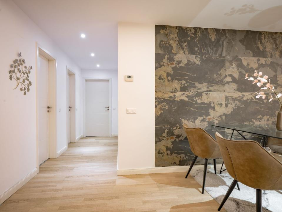 Apartament premium 3 camere cu vedere la padure