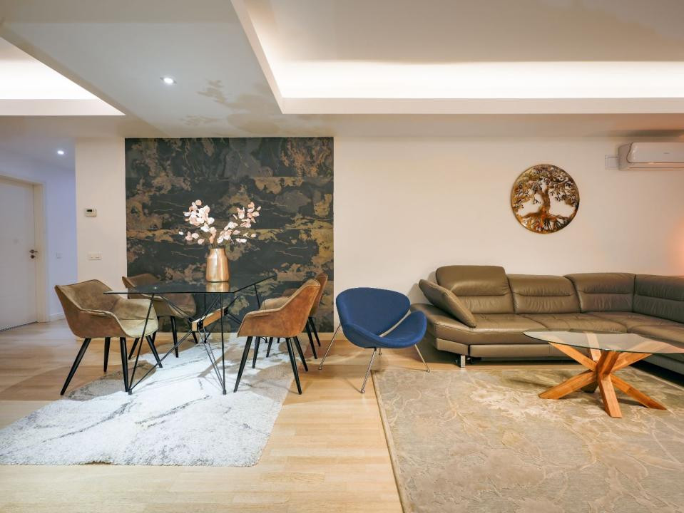 Apartament premium 3 camere cu vedere la padure