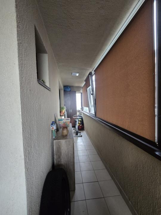Apartament cu 3 camere si loc de parcare