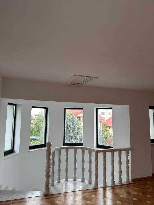 Vilă 9 camere | Drumul Taberei | Ideal birouri / rezidenta