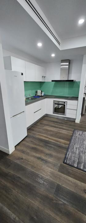 apartament de inchiriat cu 2 camere in Herastrau/Cortina Residence