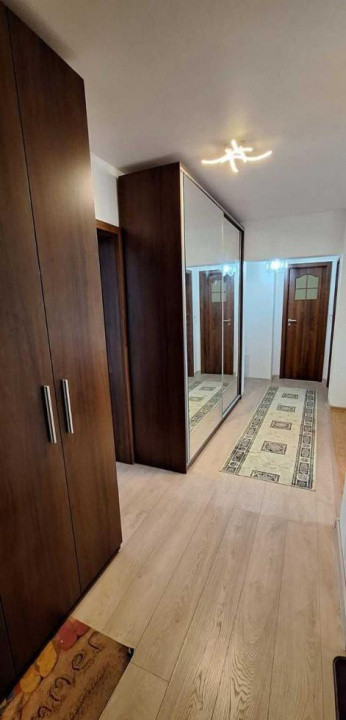 Apartament 3 camere - 90mp - decomandat - zona - Iancului