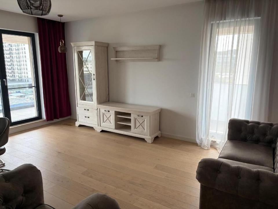 Apartament de inchiriat cu 4 camere - Nusco City